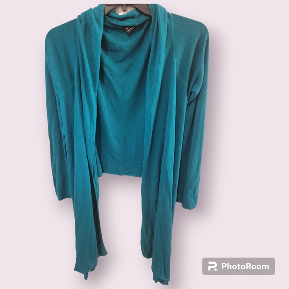 Cardigan - Picture 9 of 9